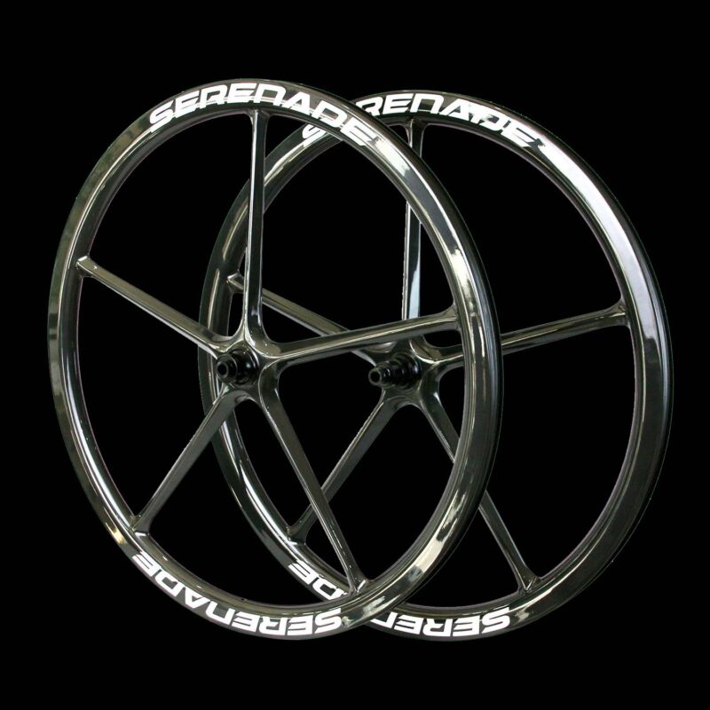 five carbon spokes wheelset for road and gravel bike