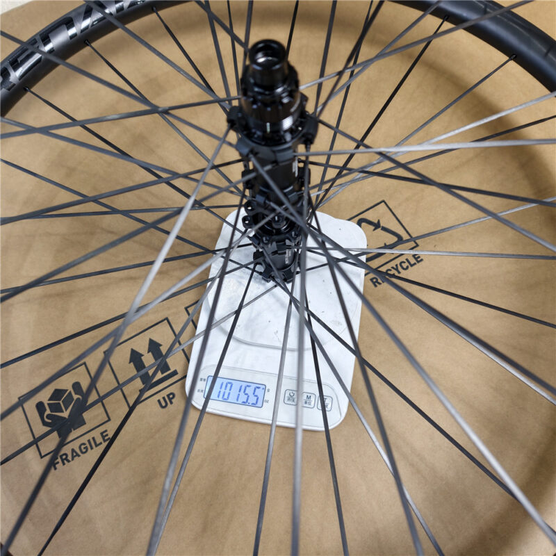 MTB carbon spokes wheelset weight