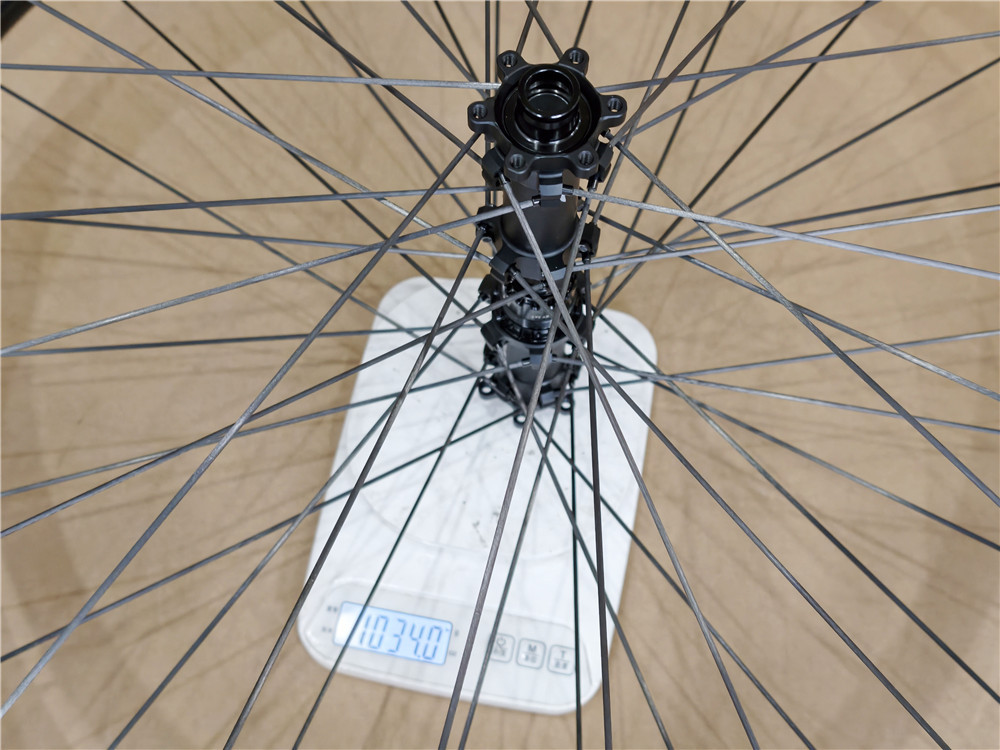 2.2mm round carbon fiber spokes MTB wheelset