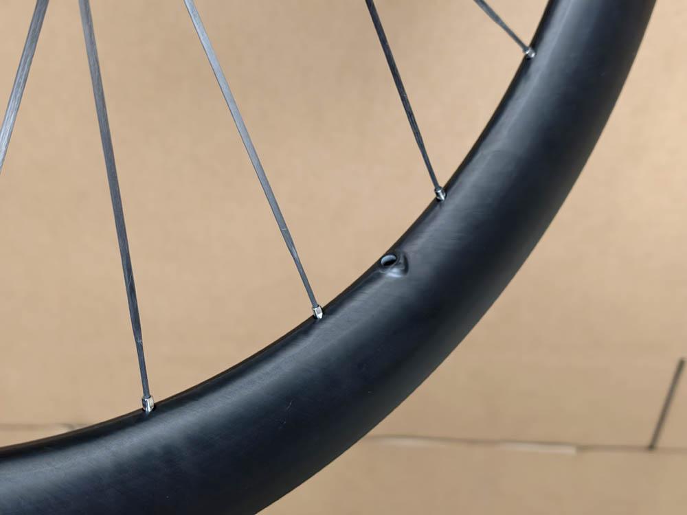 21h carbon fiber spokes with 24mm internal road bike wheelset