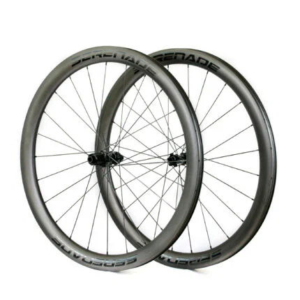 affordable carbon road wheelset with KR325 hubs