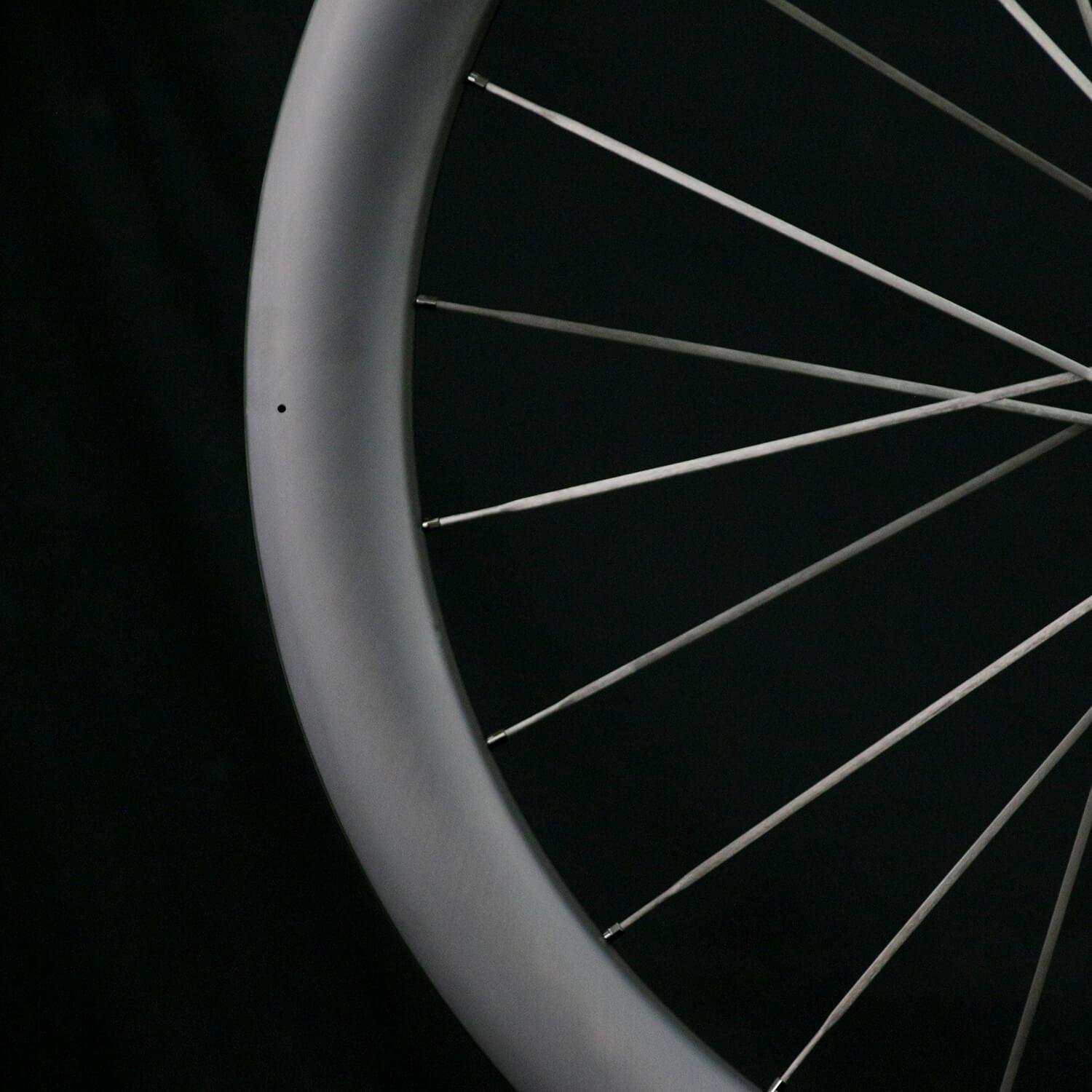 4mm ultra light carbon spoke 3.4g 4mm ultra light carbon spoke 3.4g